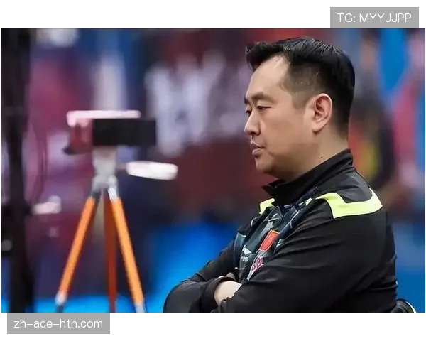 孔令辉这日常真让人怀疑,赛场上乒乓大神,家里可能连碗都不敢摔? 孔令辉这日常真让人怀疑,赛场上乒乓大神,家里可能连碗都不敢摔?