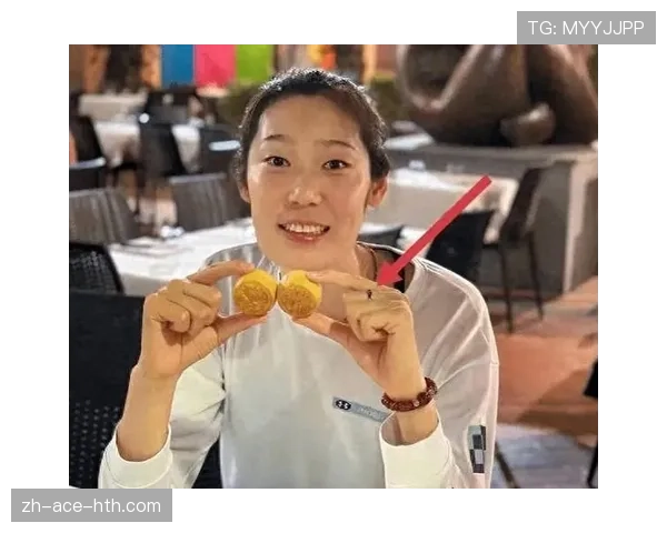 朱婷训练结束直接去豪宅泳池,隔壁邻居都吓傻了! 朱婷训练结束直接去豪宅泳池,隔壁邻居都吓傻了!